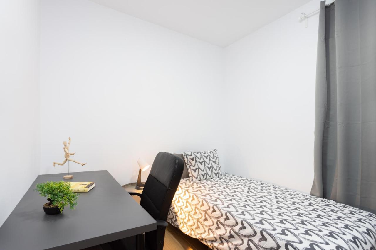 Home2Book Design Black & White Santa Cruz Home ภายนอก รูปภาพ